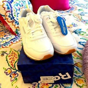 Reebok Classic Hartman Leather Running Shoes Sz 9